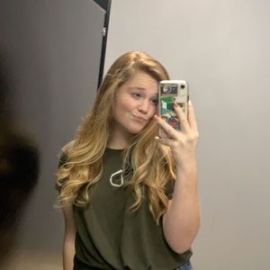 Meet your Posher, Jenifer